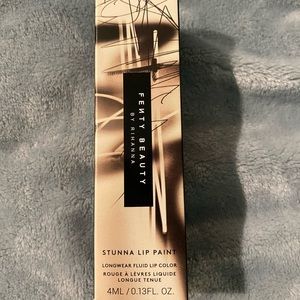 4/$25 NWT Fenty stunna liquid lip lipstick